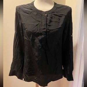 Banana Republic XS silk LS blouse
